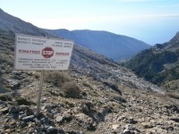 5.To δύσβατο φαράγγι της Τρυπητής.JPG