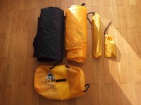 15 cont bag t.jpg